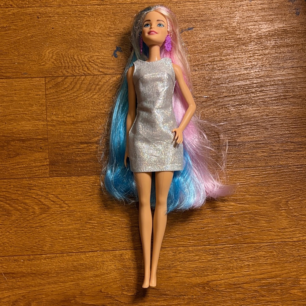 Barbie Fantasy Hair Doll Pink Blue Blonde Tinsel Hair